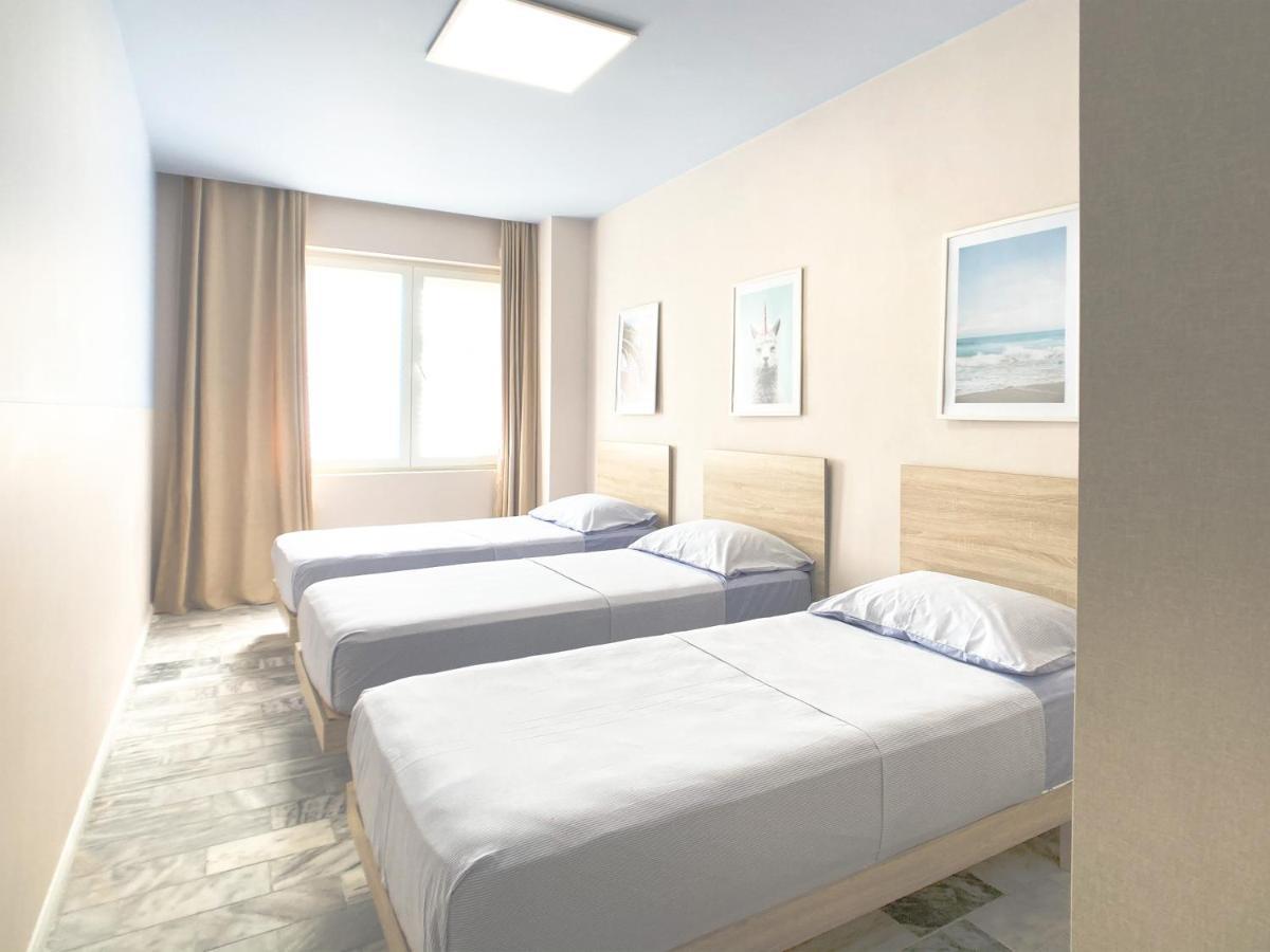 13 Eur For Monthly Stay - Home By The Sea - Hbs Golem  Dış mekan fotoğraf