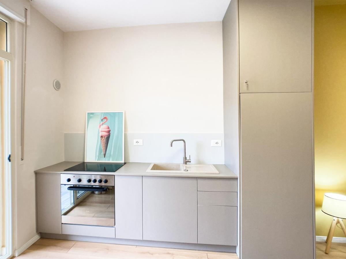 13 Eur For Monthly Stay - Home By The Sea - Hbs Golem  Dış mekan fotoğraf