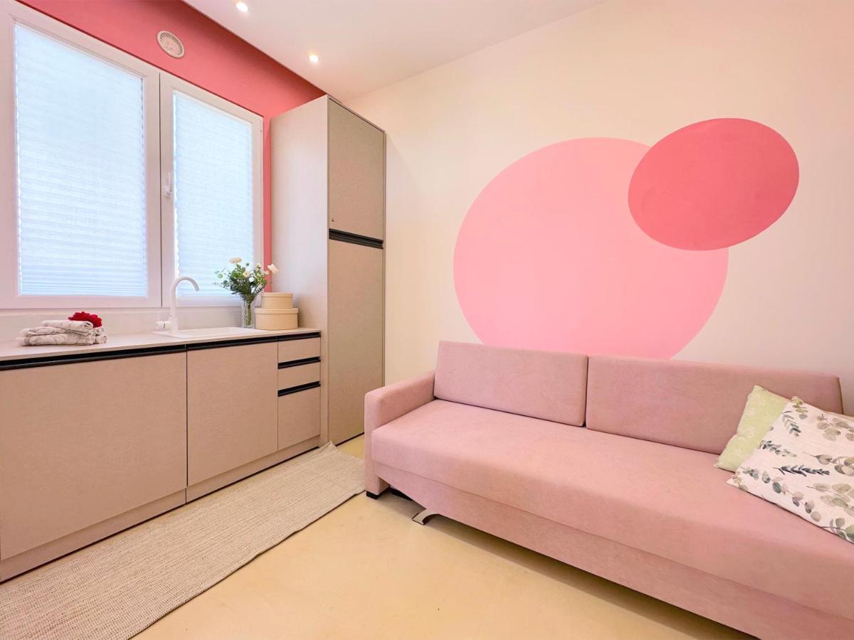 13 Eur For Monthly Stay - Home By The Sea - Hbs Golem  Dış mekan fotoğraf